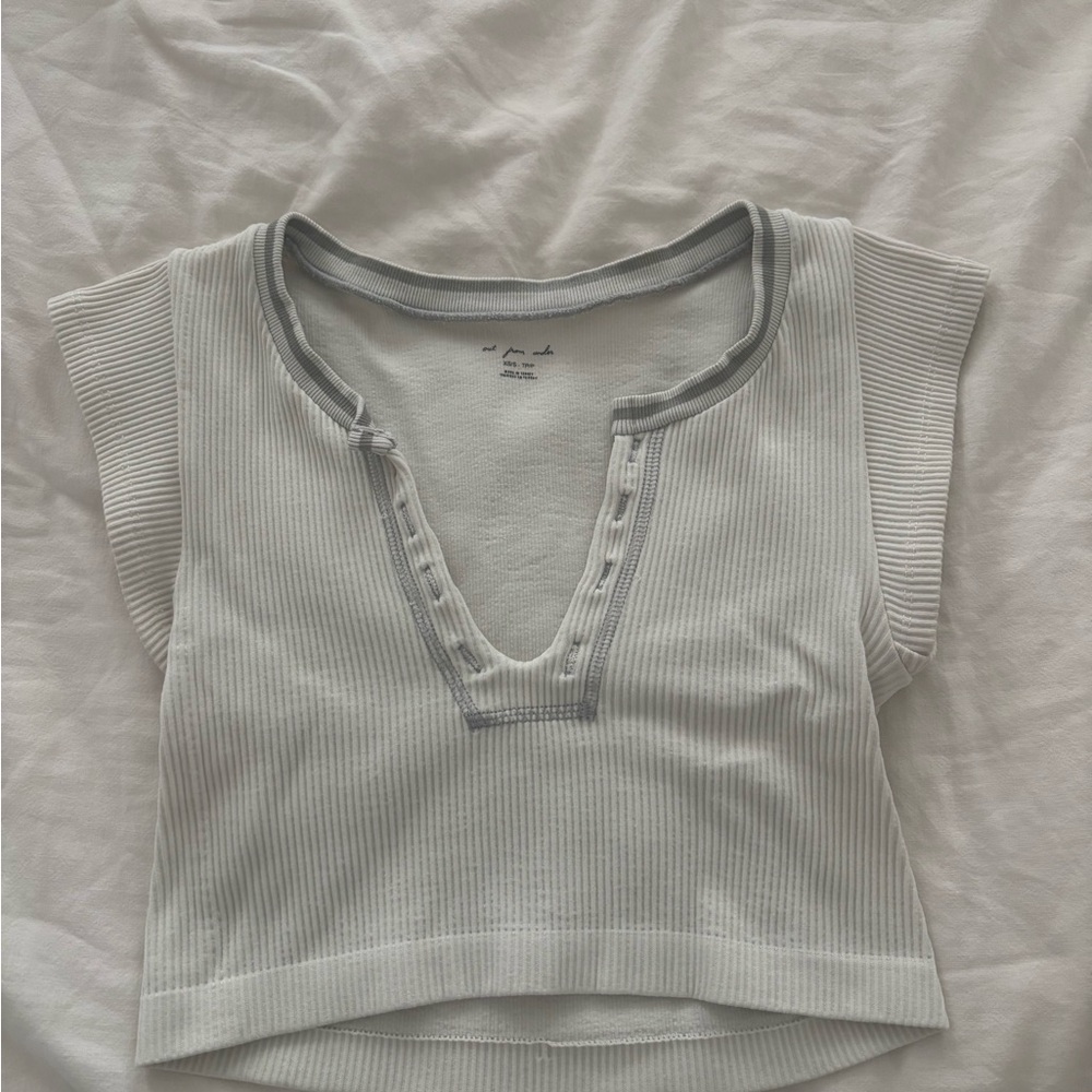 Urban Outfitters Go for Gold Shirt